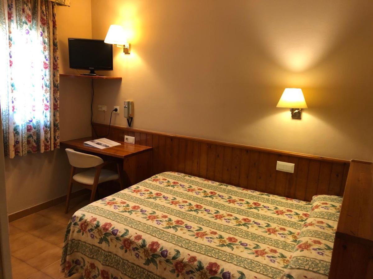 Hotel Casa Feliu à Santa Susanna Extérieur photo