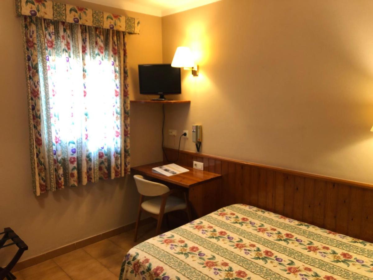 Hotel Casa Feliu à Santa Susanna Extérieur photo