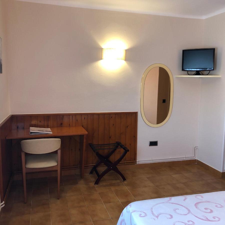Hotel Casa Feliu à Santa Susanna Extérieur photo